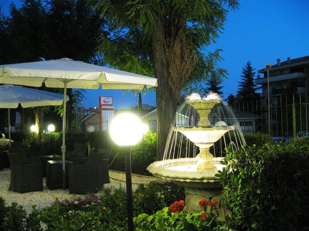 Hotel Darival Nomentana Рим Экстерьер фото