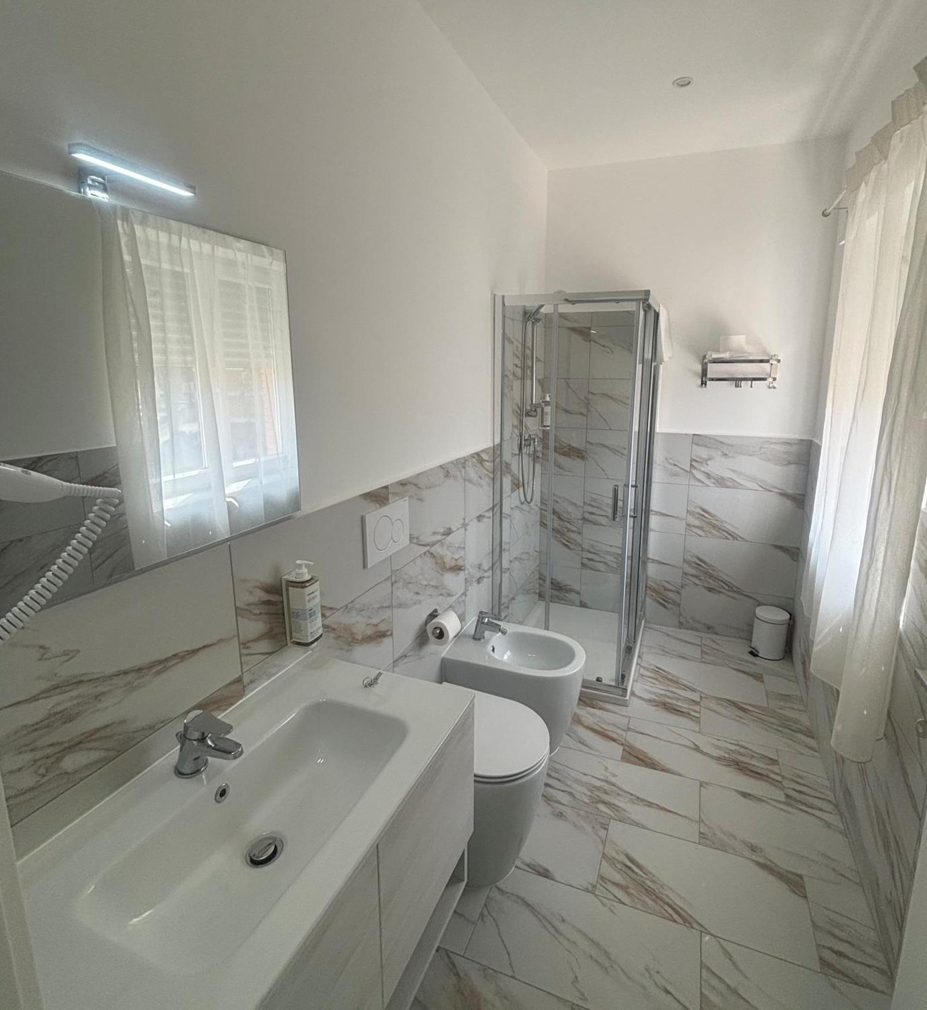 Hotel Darival Nomentana Рим Экстерьер фото