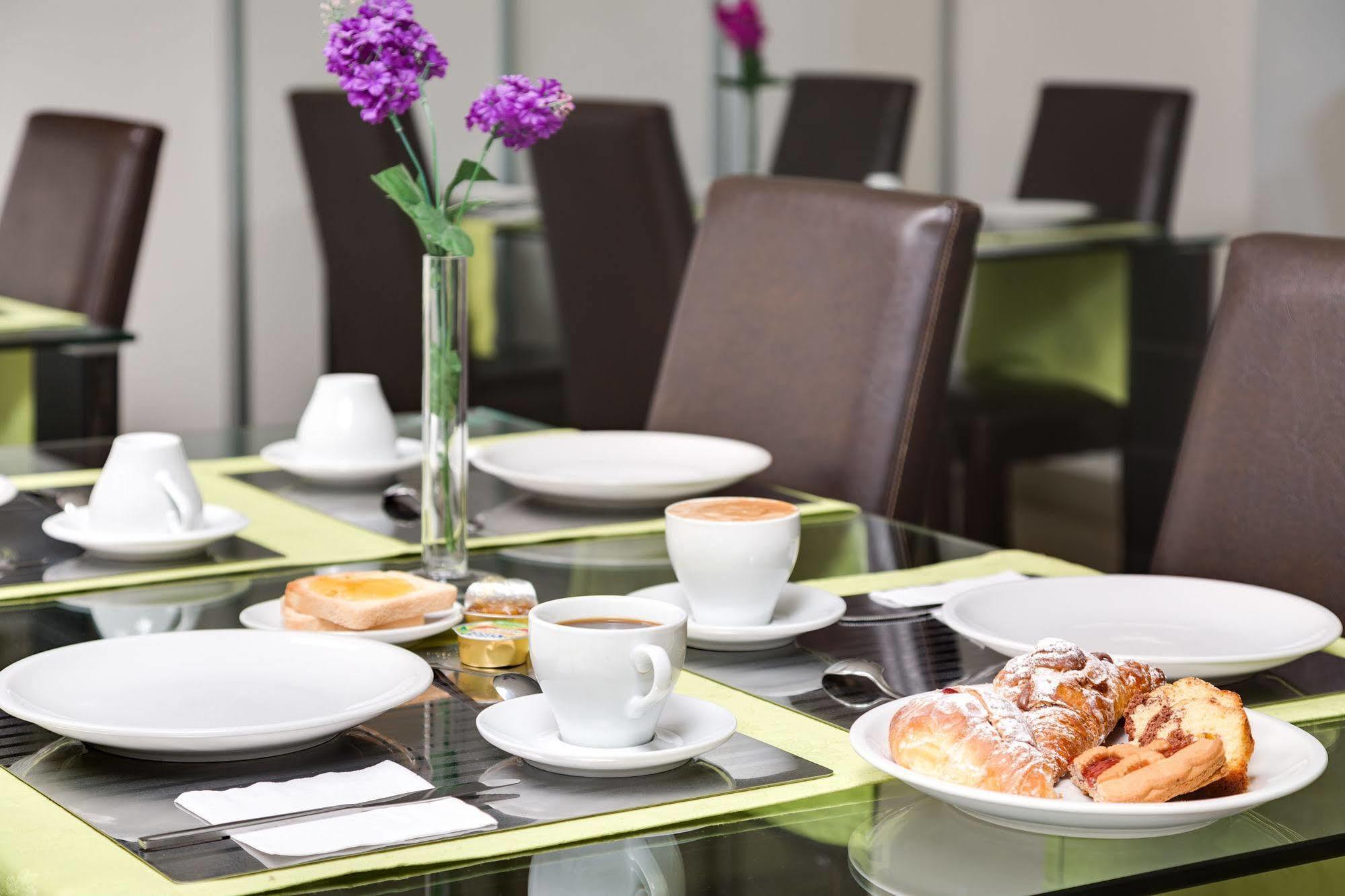 Hotel Darival Nomentana Рим Экстерьер фото