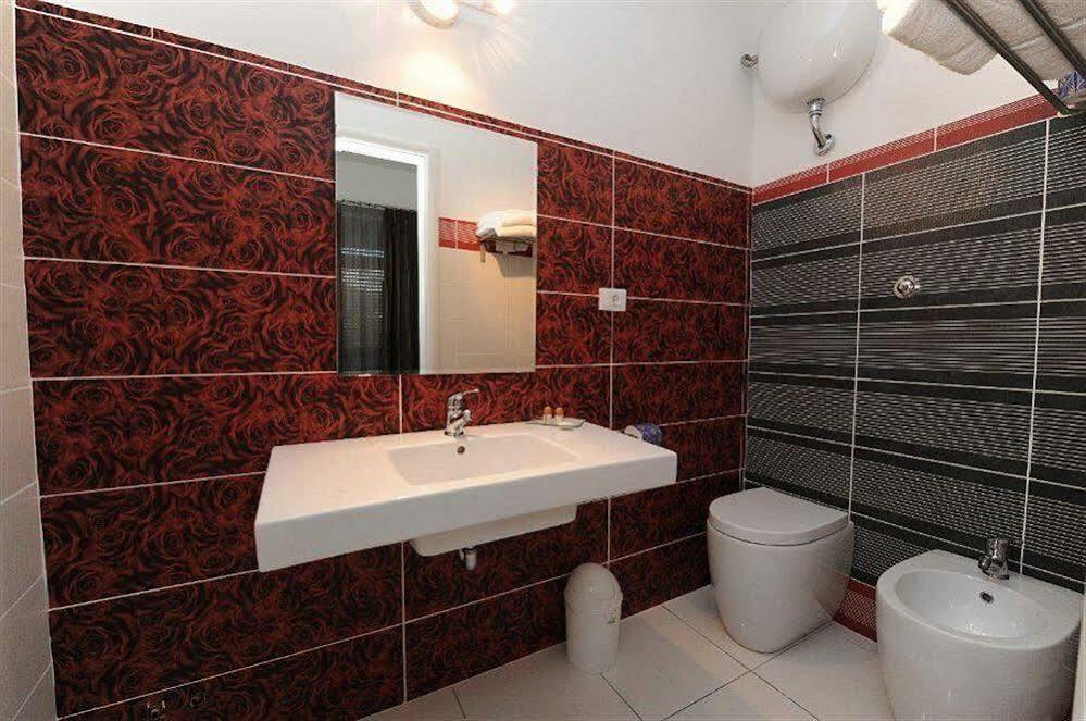 Hotel Darival Nomentana Рим Экстерьер фото